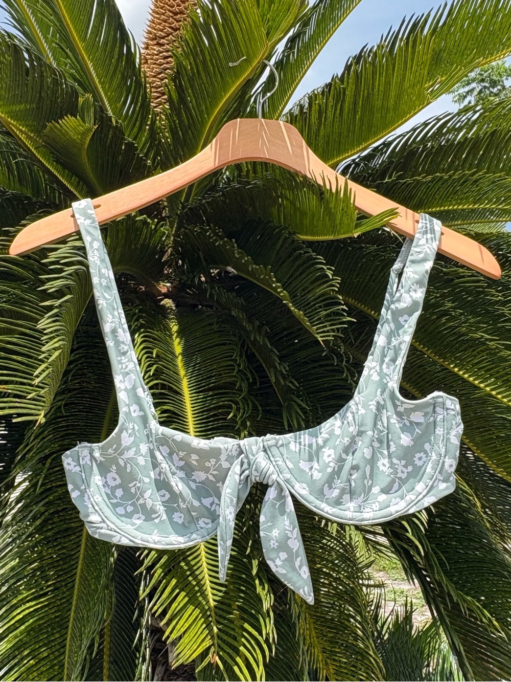 Abercrombie Underwire Bikini Top